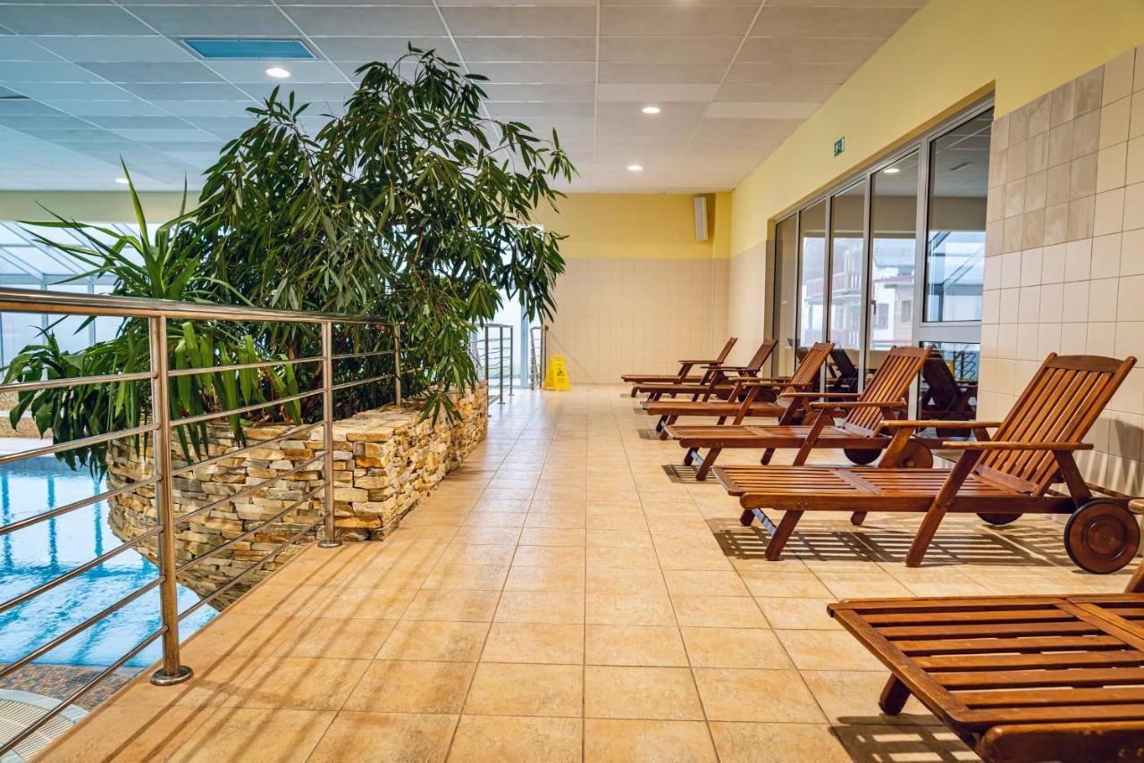 Pohorje Village Wellbeing Resort - Wellness & Spa Hotel Bolfenk Марибор Экстерьер фото